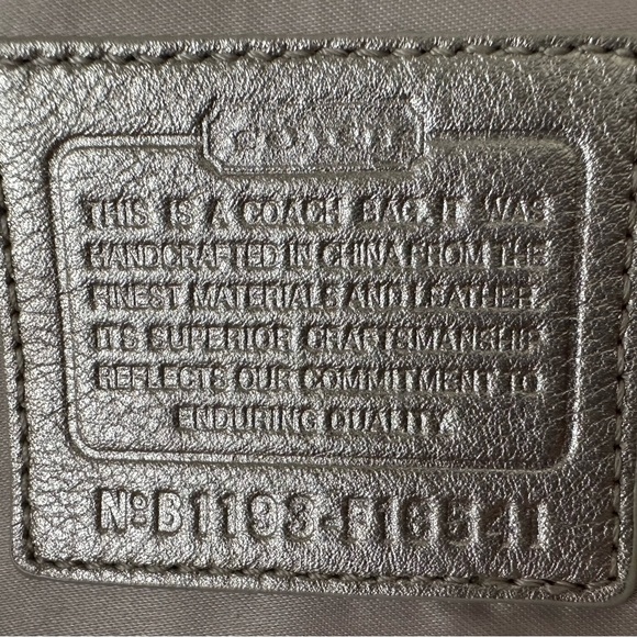 COACH Penelope Signature Jacquard Carryall Khaki & Gold Shoulder Hand Bag F16541 - Picture 4 of 6